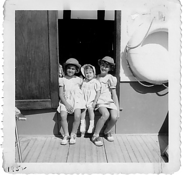 3sisters1952